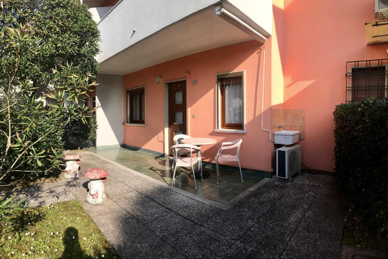 Villaggio Le Ginestre Bibione Exterior photo