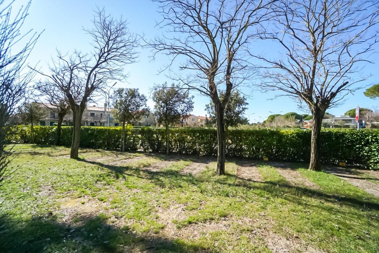 Villaggio Le Ginestre Bibione Exterior photo